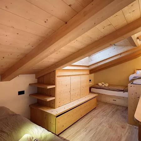 Alpino Apartament *
